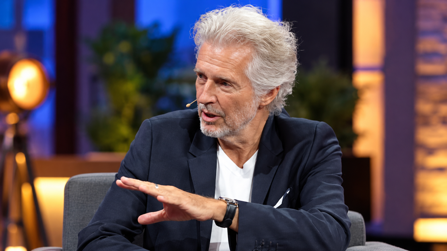 Rainer Osnowski: Biografie, Karriere und die Geschichte der lit.COLOGNE rainer osnowski